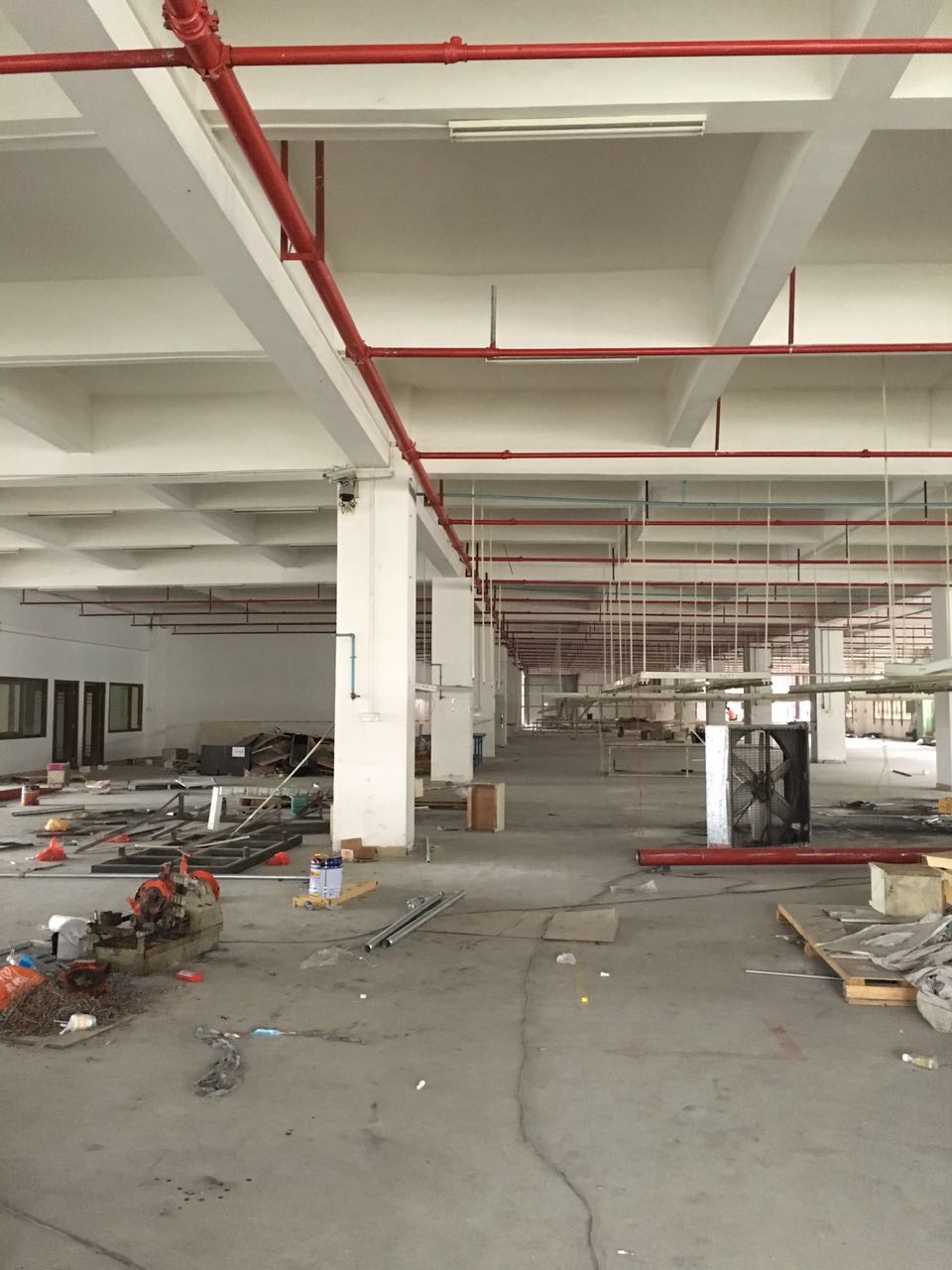 寫字樓設計裝修 東莞清溪推薦貼瓷磚地板磚_東莞市恒鑫建筑裝飾工程有